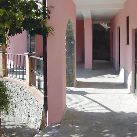 In Castellaro With Communal Pool *